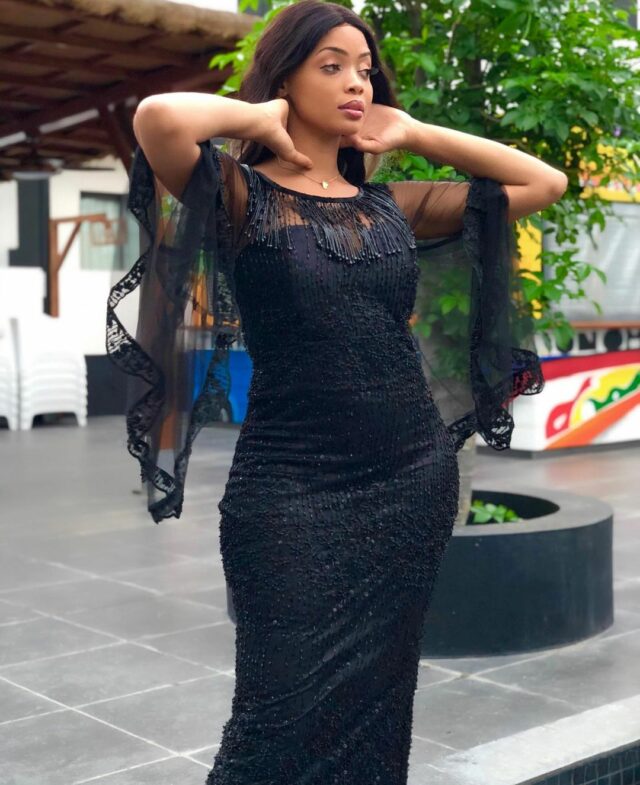 Photos – Seynabou, la Miss qui fait fantasmer la toile