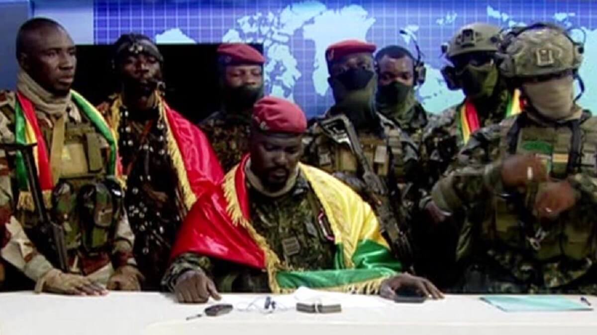Tentative-de-coup-dEtat-en-Guinee-des-militaires-pretendent-semparer-du-pouvoir-dAlpha-Conde