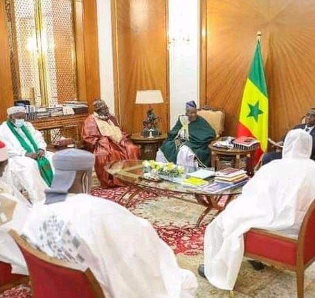 Le Khalif général de Medina Baye reçu par Macky Sall.