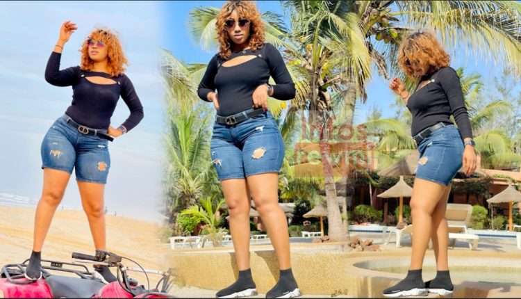 Ndeye Diarra de la Série "Mœurs" se relaxe dans les iles de Lac Rose.