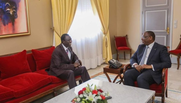 Macky Sall chez Thione Seck