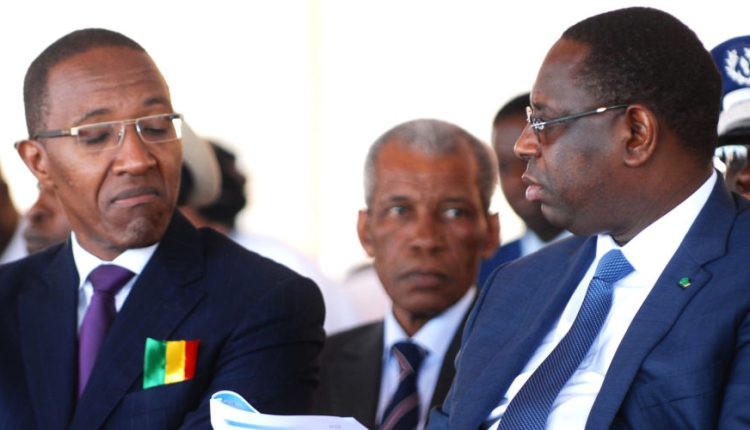 Abdoul Mbaye : “Macky Sall change la Constitution du Sénégal pour la 5e fois en 9 ans”