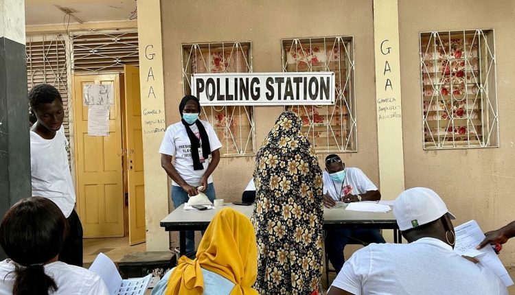 Les missions d’observation saluent une élection calme et transparente