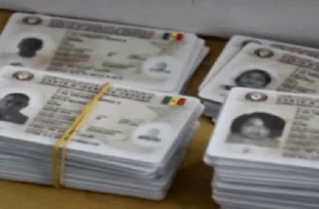 la Cena invite les populations à retirer leurs cartes