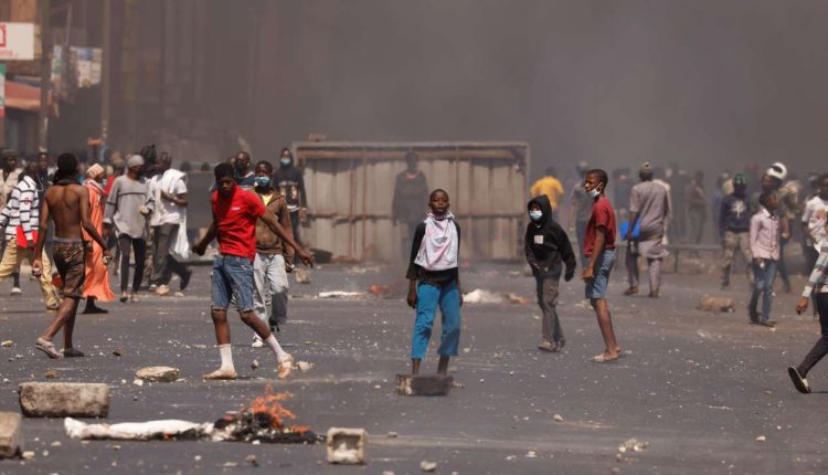 La jeunesse sénégalaise fait peur…