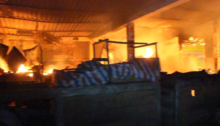 un violent incendie au marché Tilène ce vendredi