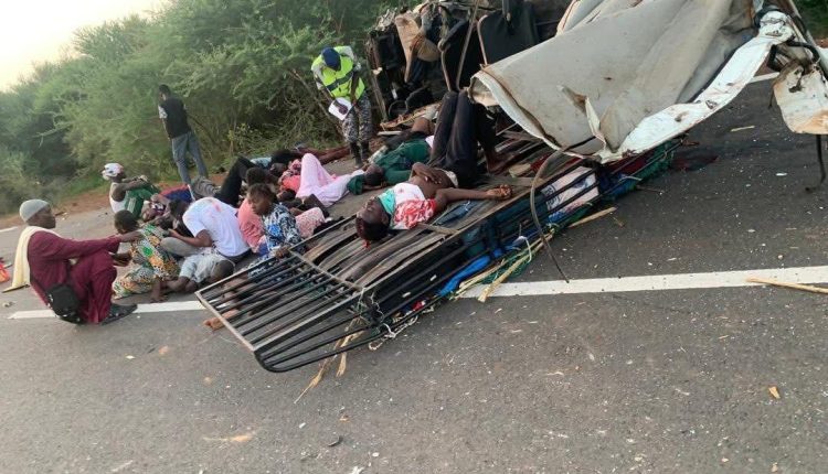 Matam–Linguère : un professeur perd la vie dans un accident, 14 autres personnes blessées